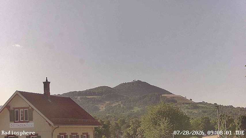 Canale telecamera in diretta da RADiOSPHERE-BURG TECK a Burg Teck in Owen